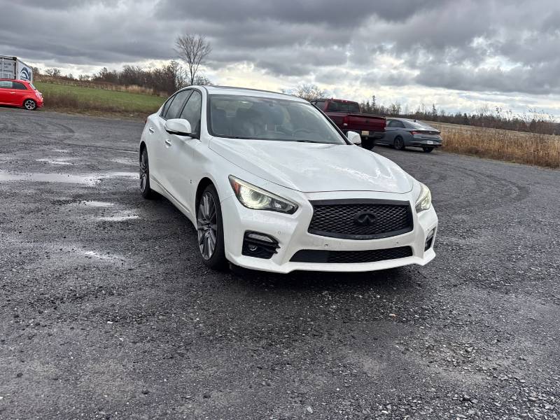 2017 Infiniti Q50 — BonAuto